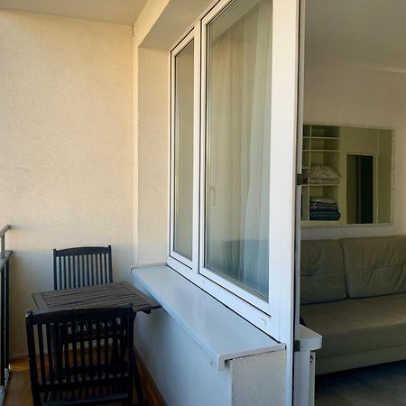 Perfect Location Two Bedrooms With Balkony วอร์ซอ ภายนอก รูปภาพ