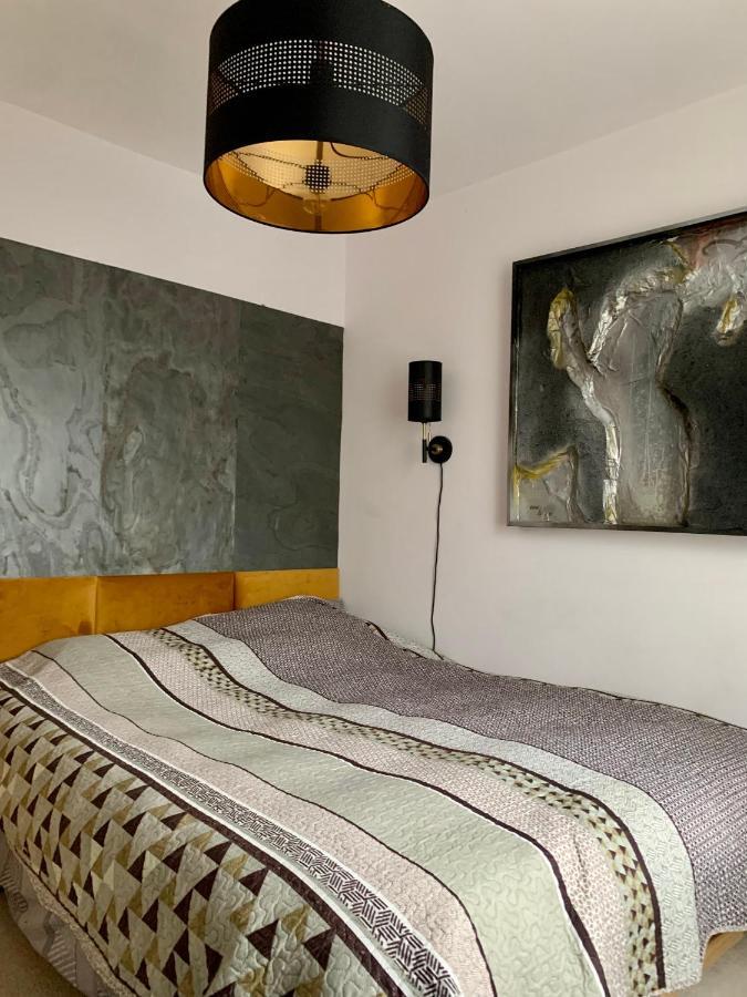 Perfect Location Two Bedrooms With Balkony วอร์ซอ ภายนอก รูปภาพ