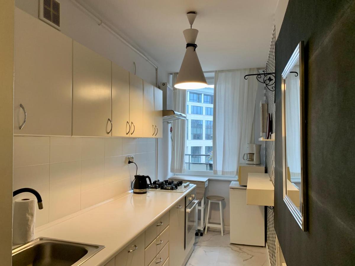 Perfect Location Two Bedrooms With Balkony วอร์ซอ ภายนอก รูปภาพ